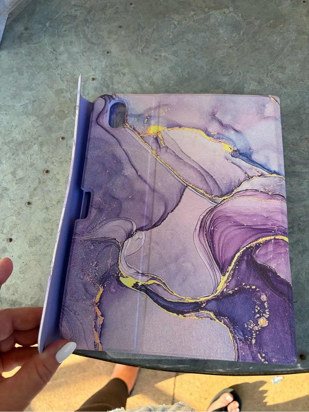 I-PAD CASE WITH KEYBOARD-PURPLE MARBLED MAGNETIC CLOSURE